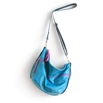DFL084 | Karen | Single Zip Duffel - Medium