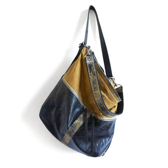 CDZ491 | Kathleen | Washington | City Safari Double Zip - XL
