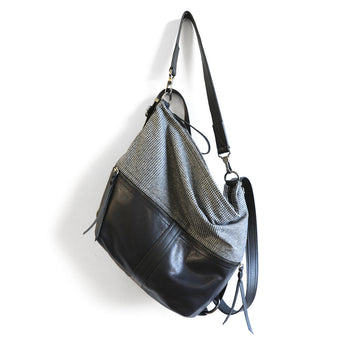 CDZ547 | Kristin | California | City Safari Double Zip Hoop - Large
