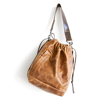 VZC052 | Laura | Tennessee | Train Vertical Zip Satchel - Medium