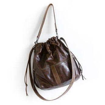TRN138 | Lauren | Massachusetts | Train Pack Double Zip - Large