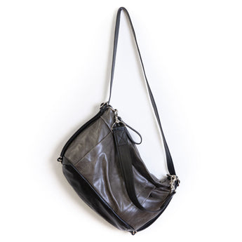 SBW099 | Erin | Virginia | Subway Single Zip - Medium