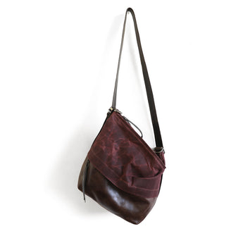 CSZ283 | Leigh | New Hampshire | City Safari Single Zip - Medium<br>(substitute: nonadjustable strap)