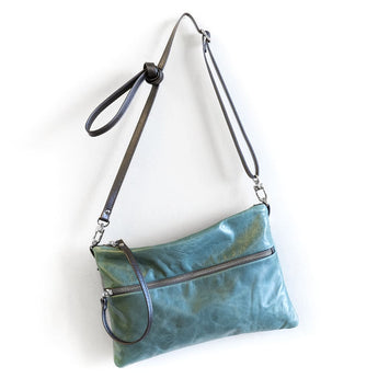 SZP034 | Leigh | New Hampshire | Single Zip Pocket Clutch