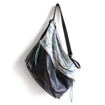 CDZ474 | Lisa | Minnesota | City Safari Double Zip - XL