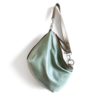 DFL318 | M | Florida | Duffel Hoop - Medium