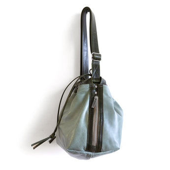 BOR253 | Mariah | Washington | Borough Double Zip