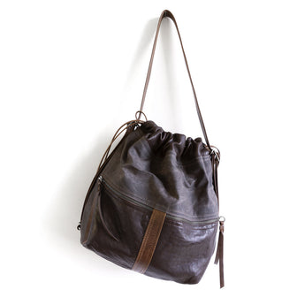 TRN393 | Melanie | Colorado | Train Double Zip - Large