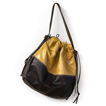 TRN053 | Melanie | New York | Train Pack Double Zip - Large