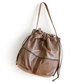 TRN044 | Melanie | New York | Train Pack Double Zip - Large
