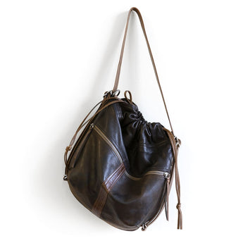 TRN039 | Melanie | New York | Train Pack Double Zip - Medium