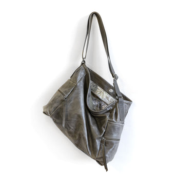 PLB335 | Melissa | California | Pillow Bucket