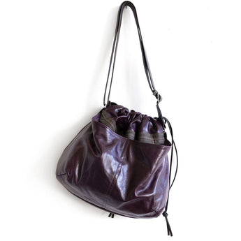 BOR214 | Melissa | California | Borough (substitute: attached adjustable strap)