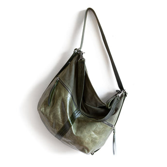 CDZ382 | Melissa | Oregon | City Safari Double Zip - Medium