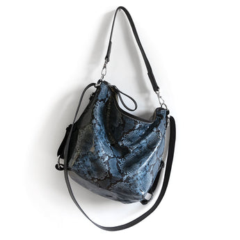 HBP058 | Michele | Netherlands | Hoop Hobo Pack - Medium