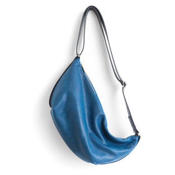 DFL692 | Michele | Netherlands | Beau Duffel