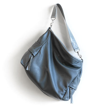 PLB060 | Michele | California | Pillow Bucket