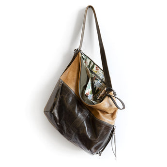 CDZ352 | Nicole | Minnesota | City Safari Double Zip - Medium