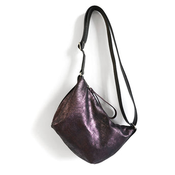 DFL470 | Nicole | Massachusetts | Tiny Duffel