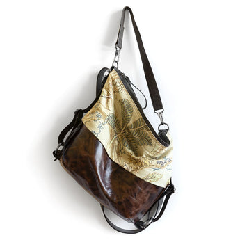 CSZ181 | Nikki | California | City Safari Single Zip Hoop - Large