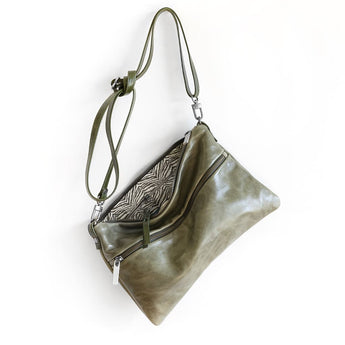 SZP043 | Rachael | Massachusetts | Single Zip Pocket Clutch