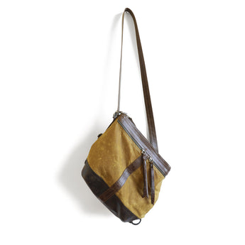 VTG621 | Rachel | Florida | Vintage Hobo Double Zip Hoop - Medium