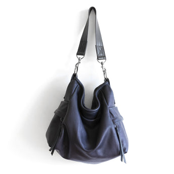 PLB312 | Renee | Virginia | Pillow Bucket Hoop