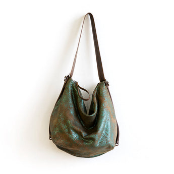 DFL010 | Samantha | NG Adjustable Crossbody Duffel