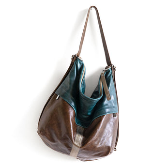 CDZ410 | Sarah | California | City Safari Double Zip - XL