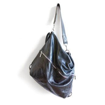 CDZ492 | Sayward | Canada | City Safari Double Zip Hoop - XL