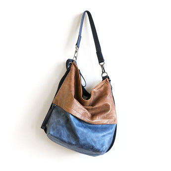 CSZ035 | Stephanie | City Safari Single Zip - Medium
