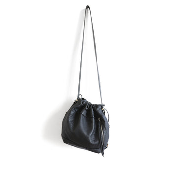 VZC076 | Tatyana | New York | Train Vertical Zip Hoop - Medium