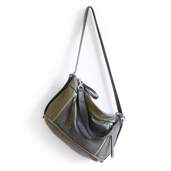SBW177 | Tatyana | California | Subway Double Zip - Medium