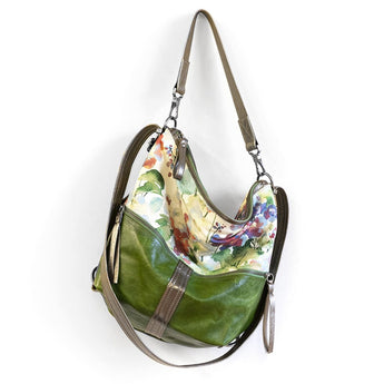 CDZ113 | Tracey | California | City Safari Double Zip Hoop - Medium