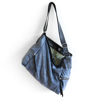 PLB271 | Tracey | California | Pillow Bucket Crossbody Oval