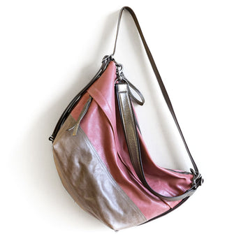 DFL129 | Traci | Massachusetts | Single Zip Duffel - Large