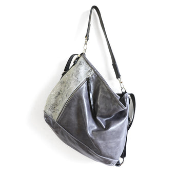EWB261 | Trang | Canada | Boho Vertical Zip Hoop - XL