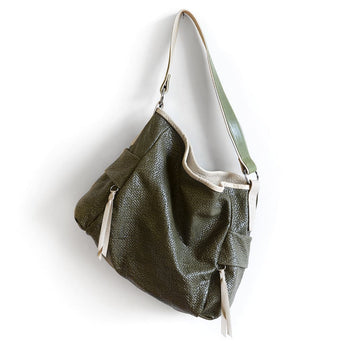 PLB512 | Trang | New York | Pillow Bucket Hoop