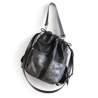 TRN141 | Trang | New York | Train Pack Double Zip