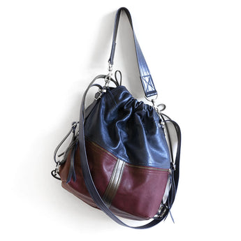 TRN190 | Trang | New York | Train Pack Double Zip Hoop - Large