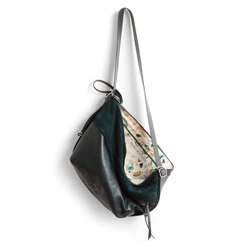 DFL706 | Yvelvn | New York | Duffel - Medium