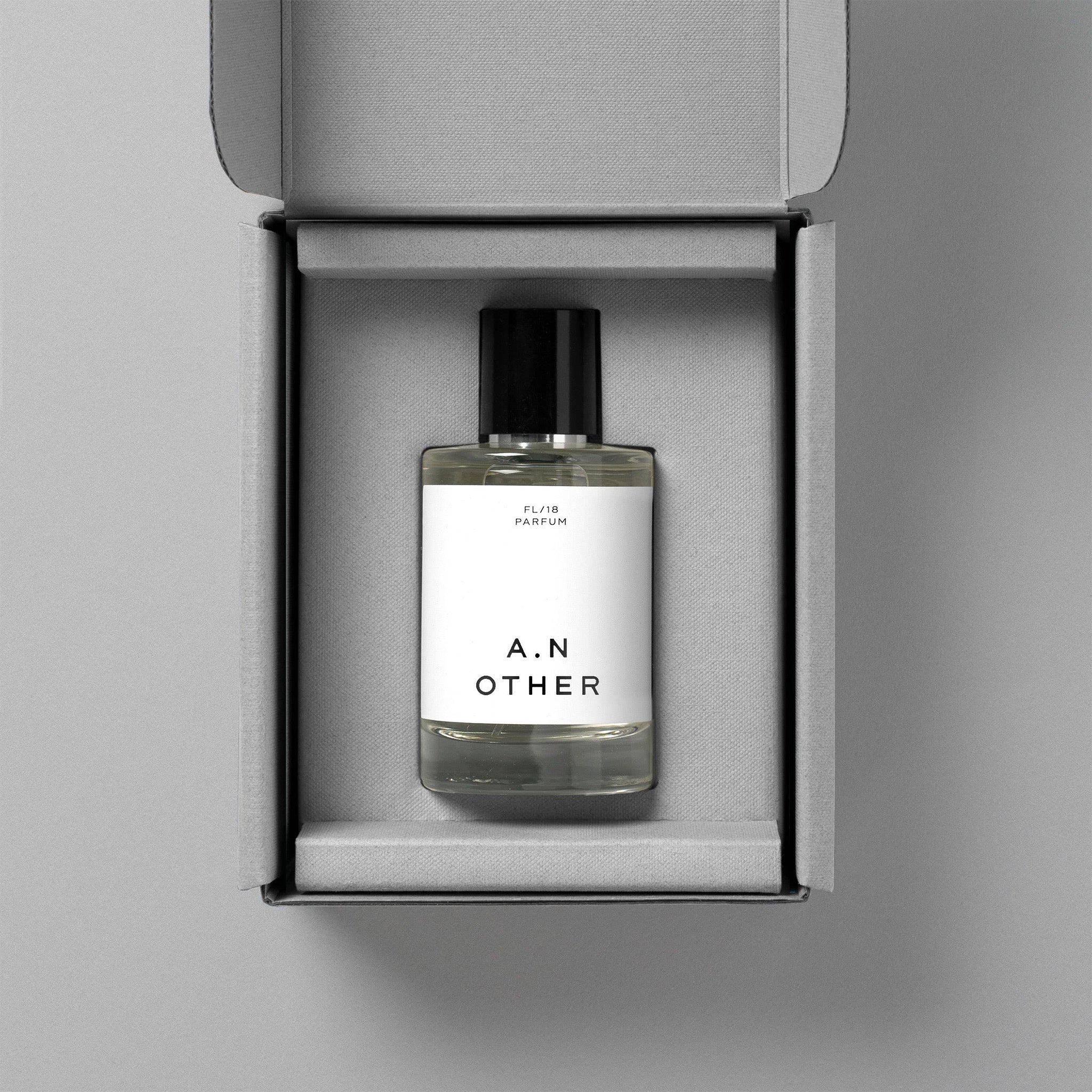OR/2018 Parfum 50ml - Inside Box - Perfume