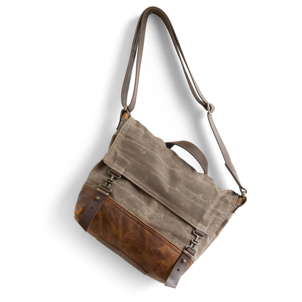 1909 in dark oak canvas with weathered cigar base and espresso strapping