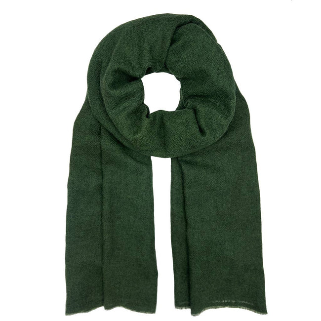 cashemere scarf in forest green