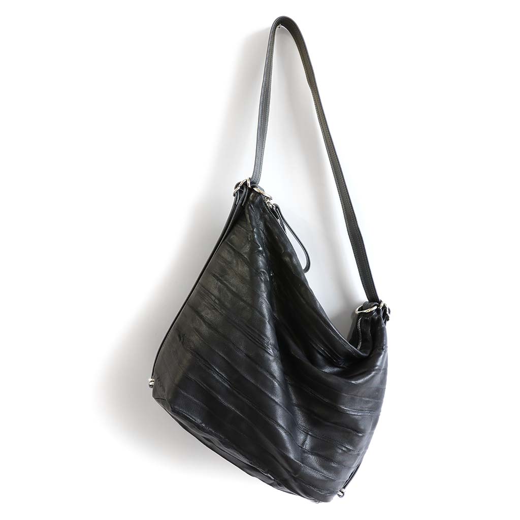 hobo size medium in milano black