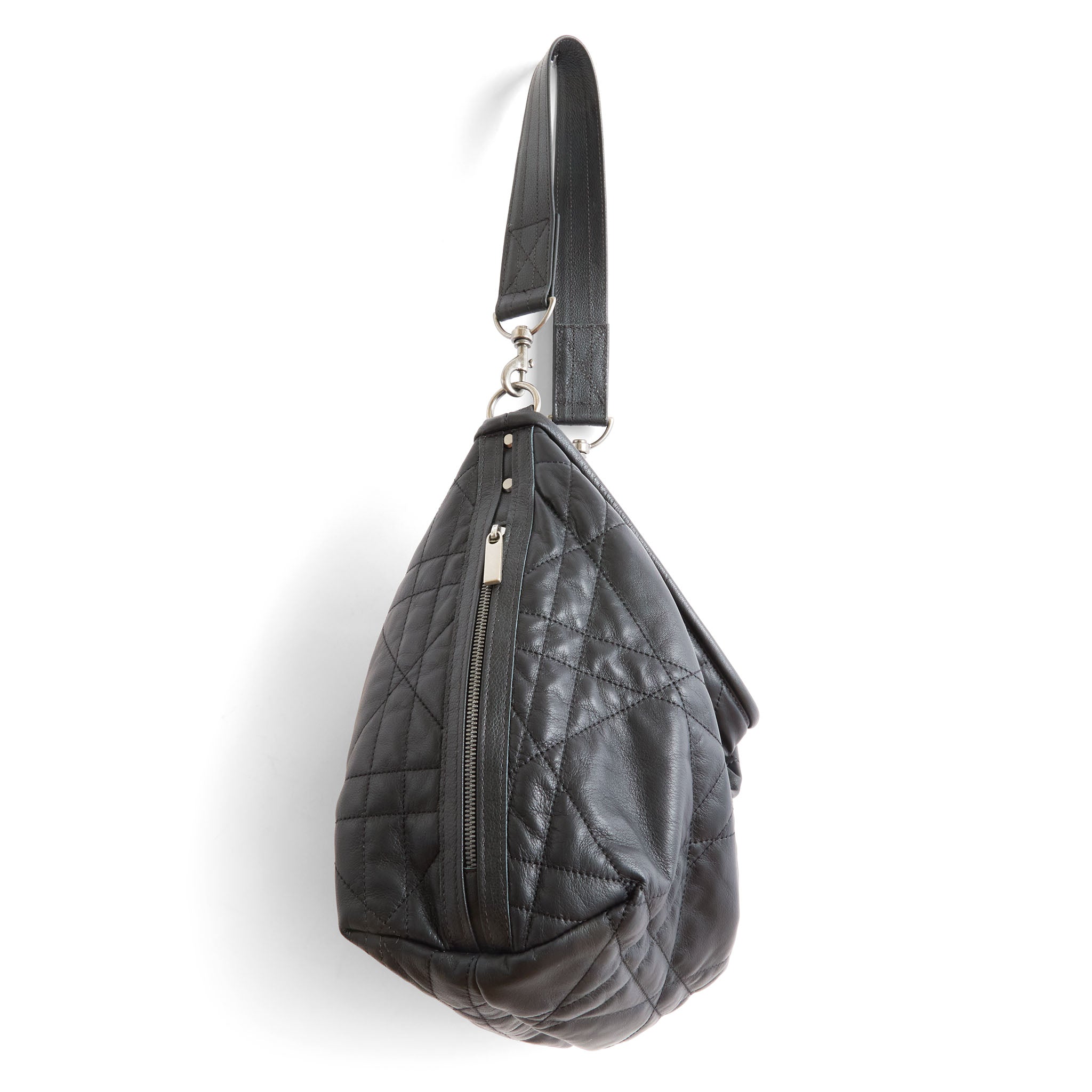 side view of boho e+w dz size large in quilted pashi black