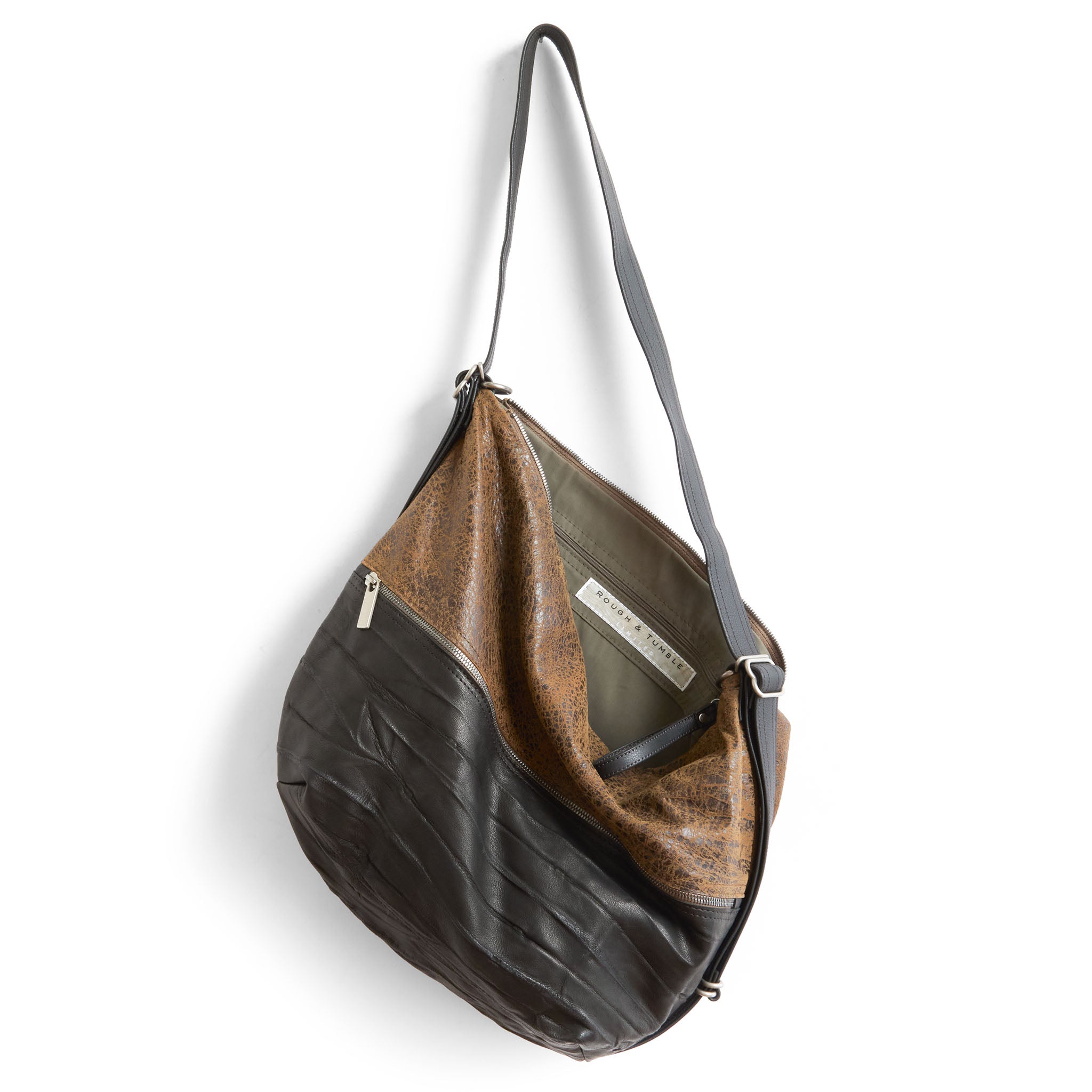 city safari single zip size large in bison lamb and milano black, showcasing interior essex lining