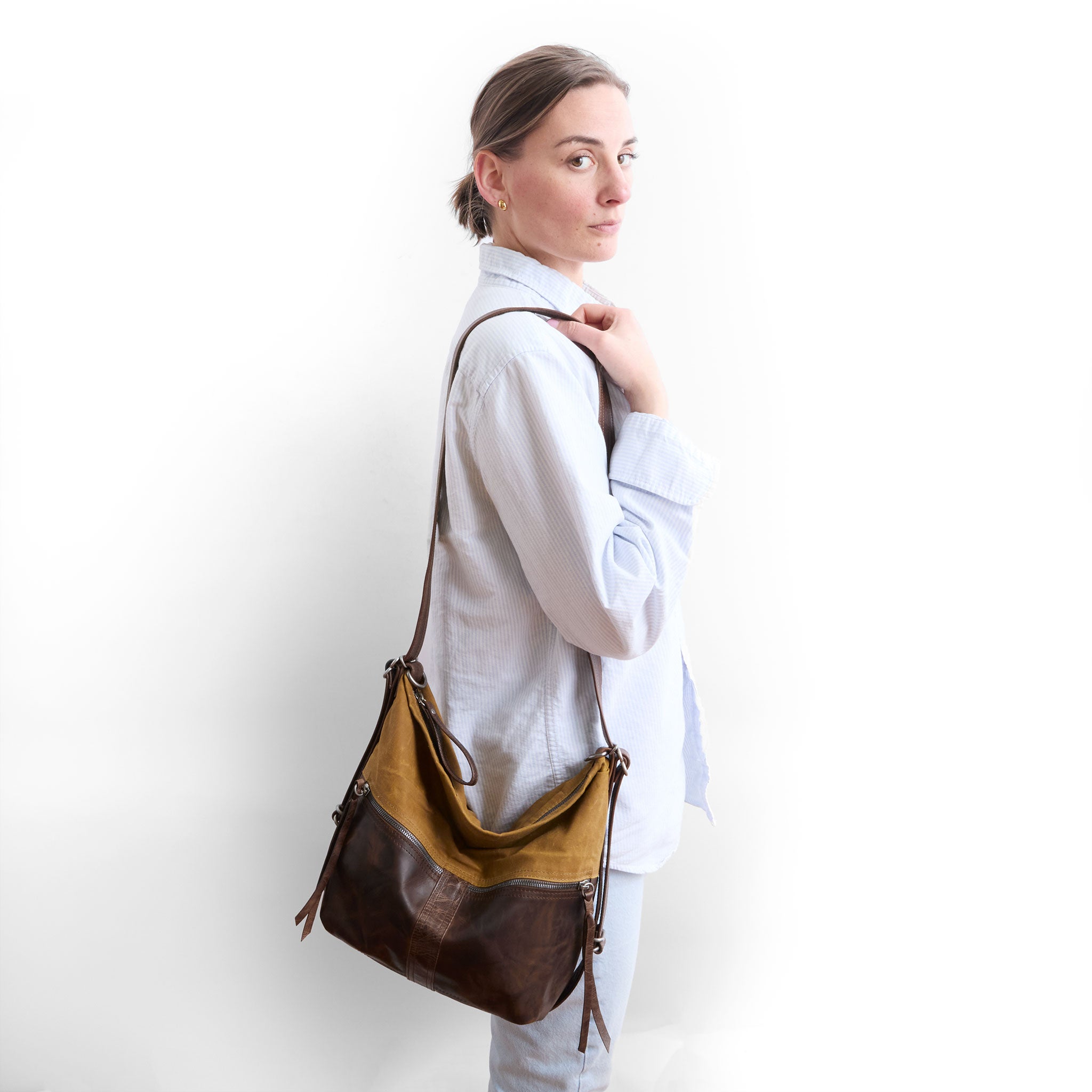 medium city safari double zip in whiskey canvas and rustic pecan