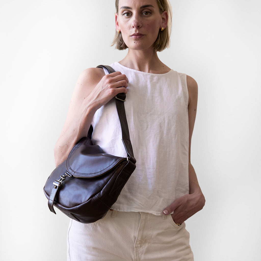 1903 E+W size small in pure earth 