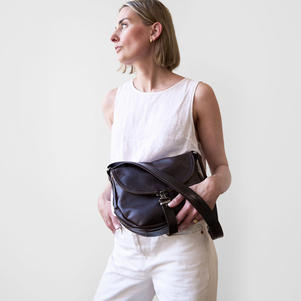 1903 E+W size small in pure earth 